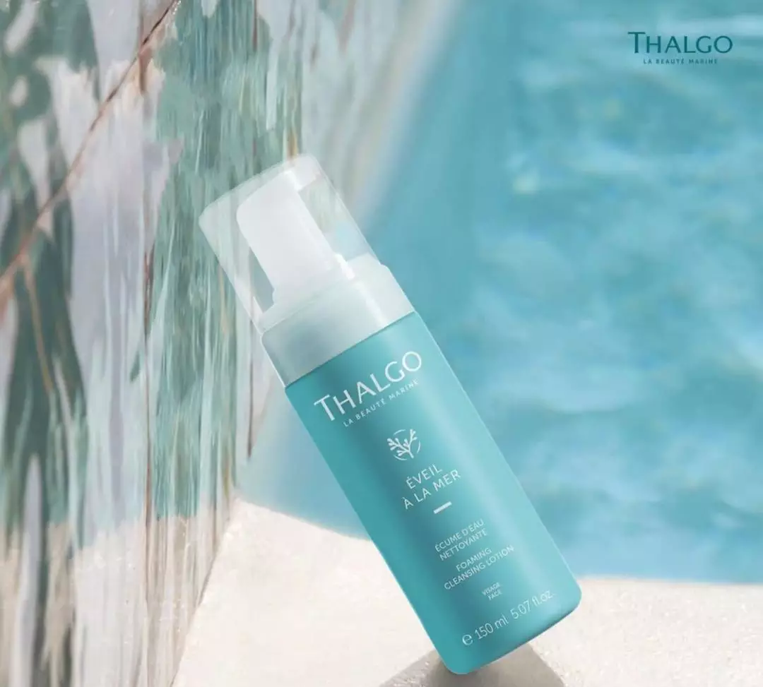 محصولات پاکسازی پوست