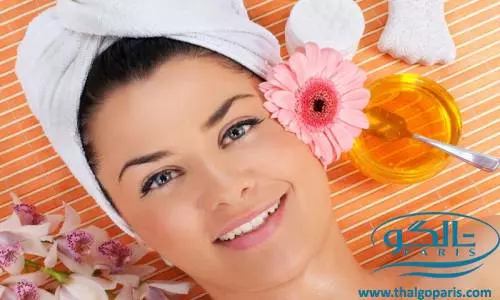 رفع و درمان کک و مک پوست صورت